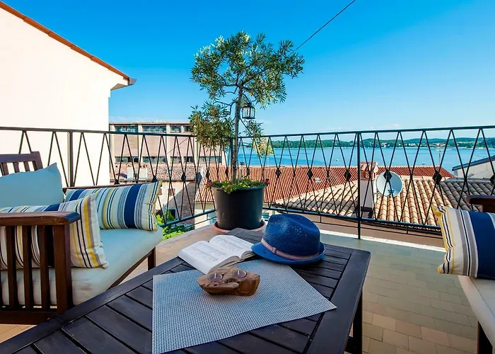 Apartment La Terrazza Sea View